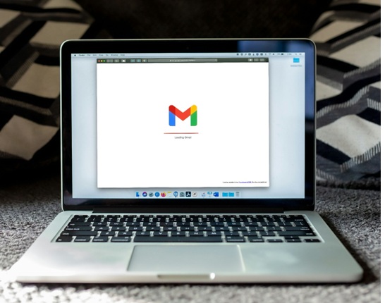 Common Email Writing Mistakes That Hurt Response Rates